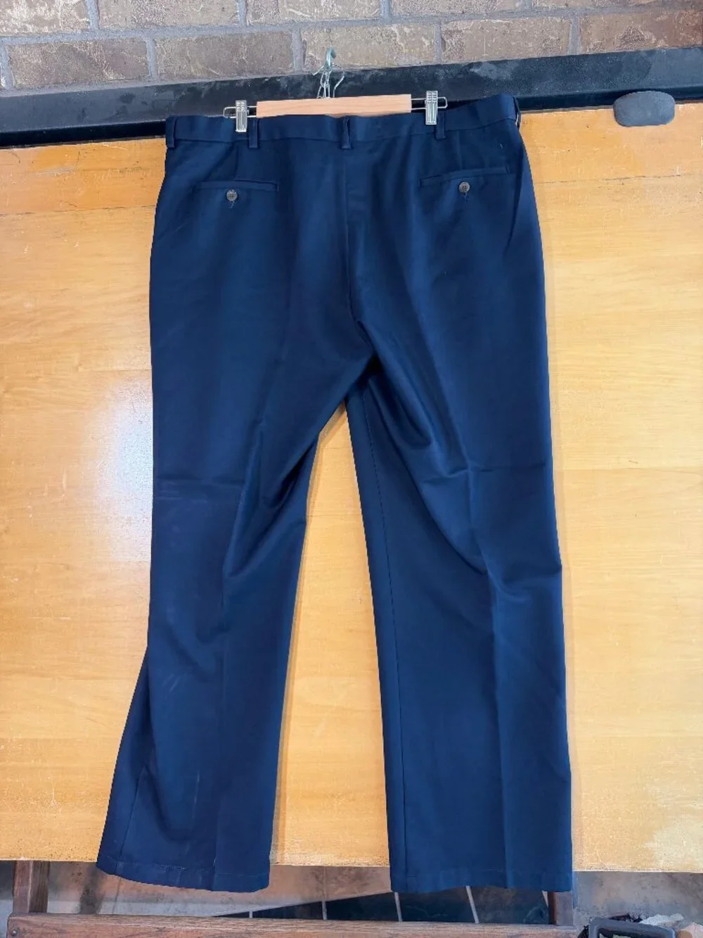 Haggar Cool 18 Pro Classic Flat Front Hidden Expand. Waistband Navy Pant 42X32